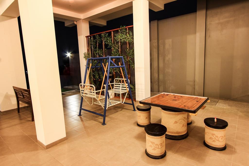 Family Only Amazing City View Villa - De Reiz Firen Syariah Bandung Room photo