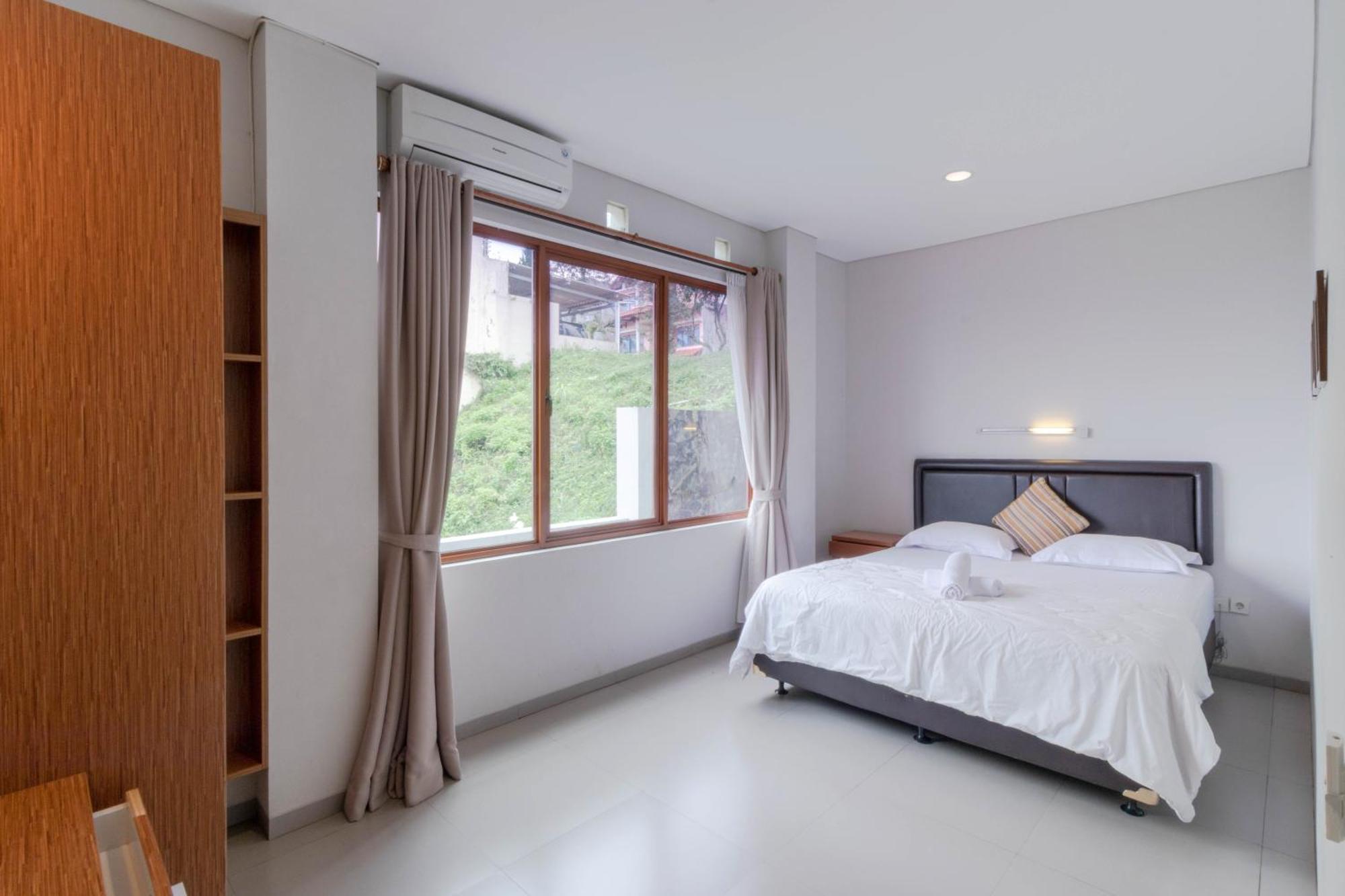 Family Only Amazing City View Villa - De Reiz Firen Syariah Bandung Exterior photo